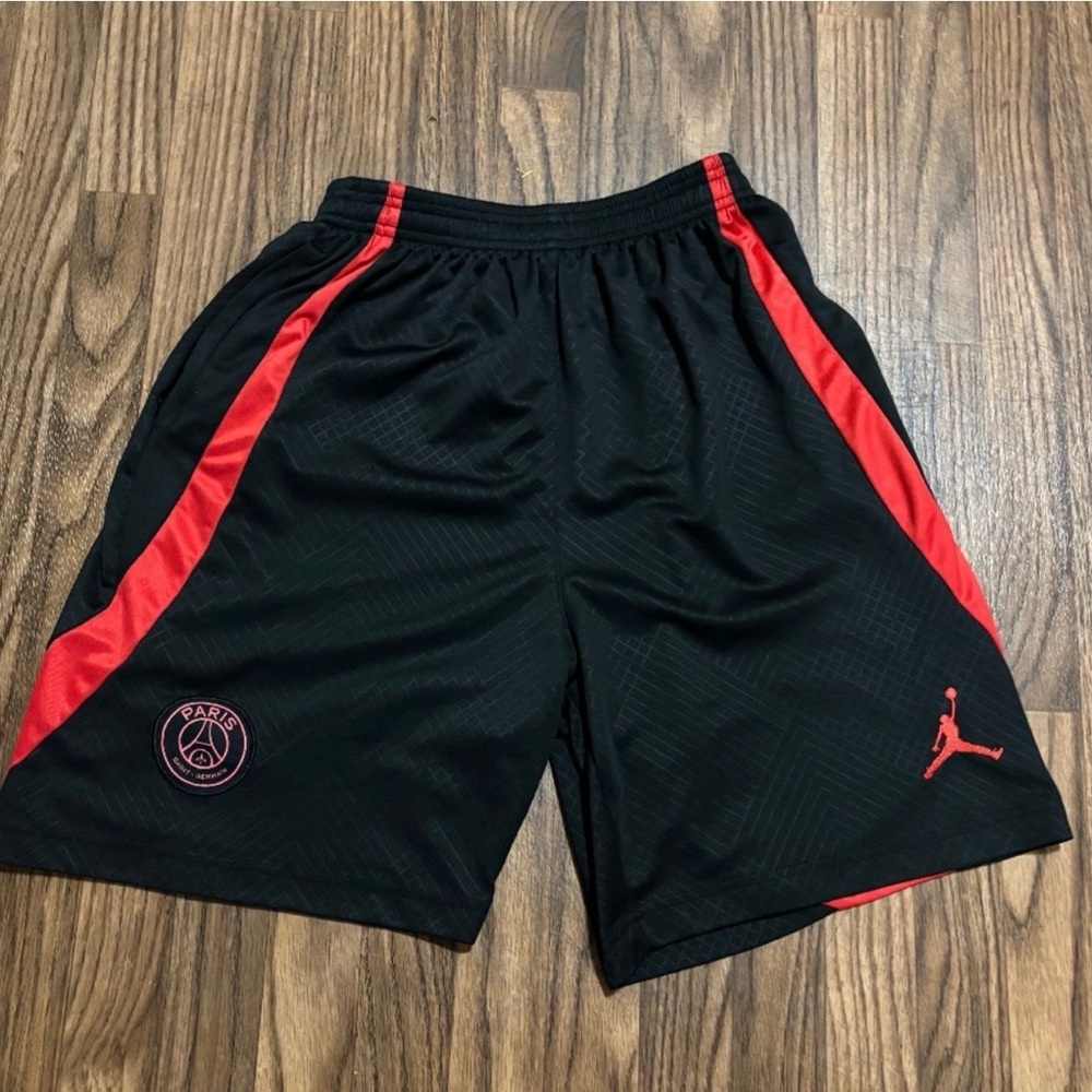 Jordan Paris Saint Germain  PSG Training Shorts Youth XXL or Men’s Medium